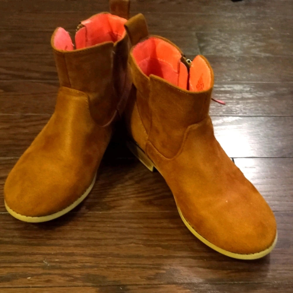 Girls Ankle Faux-Suede Booties